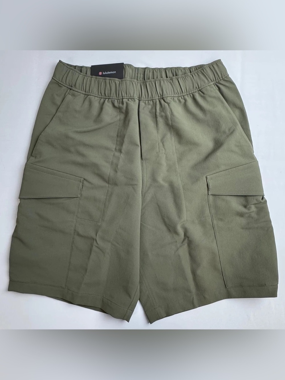 LULULEMON CARGO SHORTS